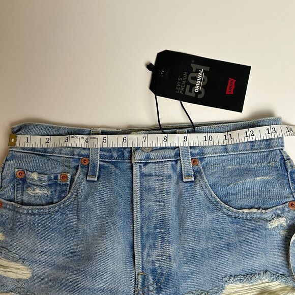 NWT Levi’s 501 Original High Rise Cotton Blue Denim Distressed Jean Shorts 25 - Picture 9 of 15